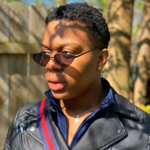 Meet your Posher, Anthony